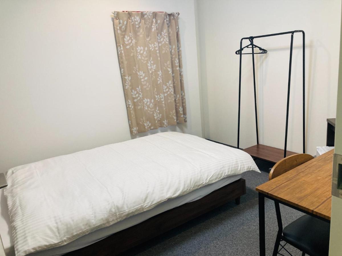 Hotel Leola - Vacation Stay 25772V Osaka Bagian luar foto