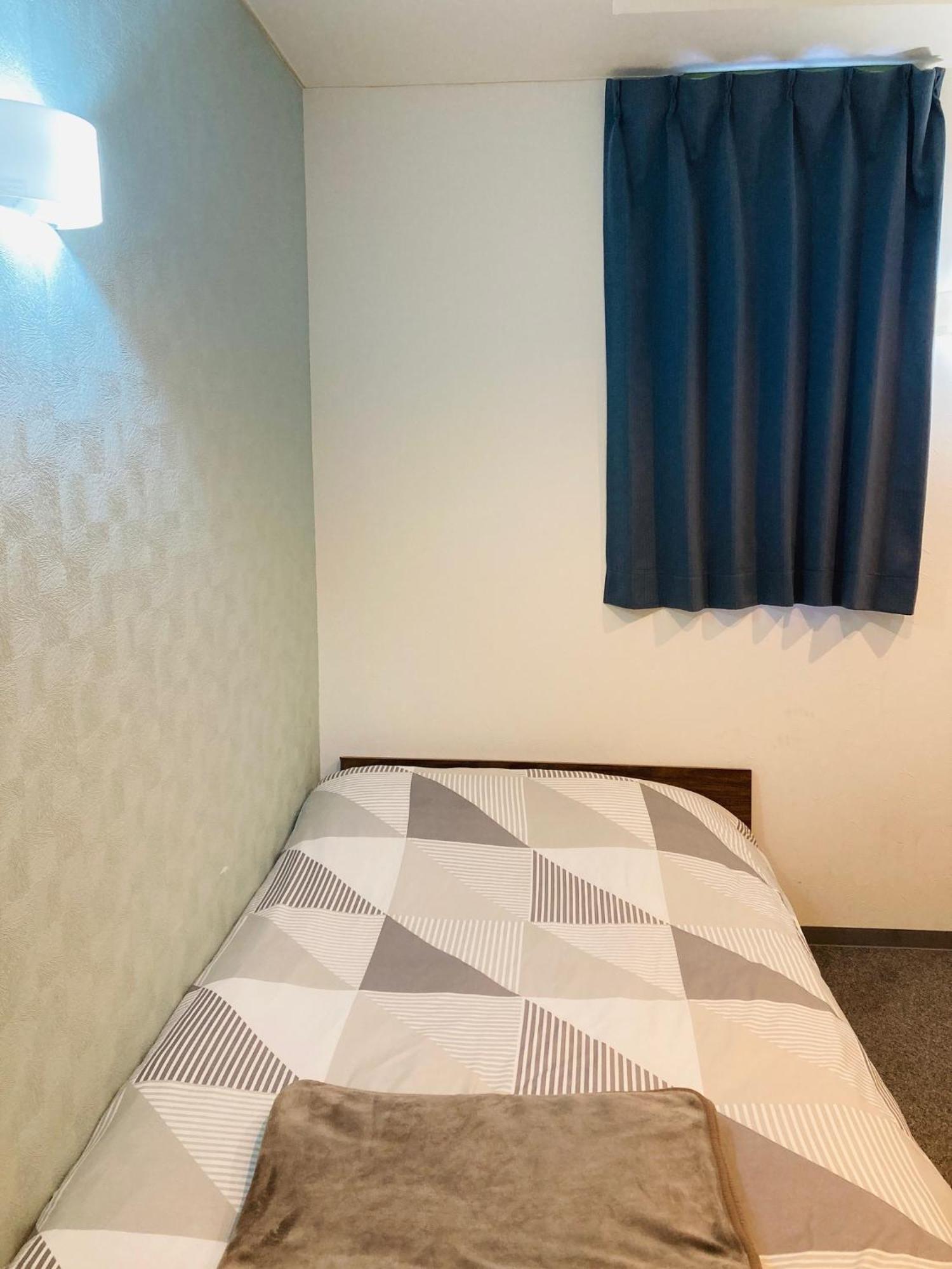 Hotel Leola - Vacation Stay 25772V Osaka Bagian luar foto