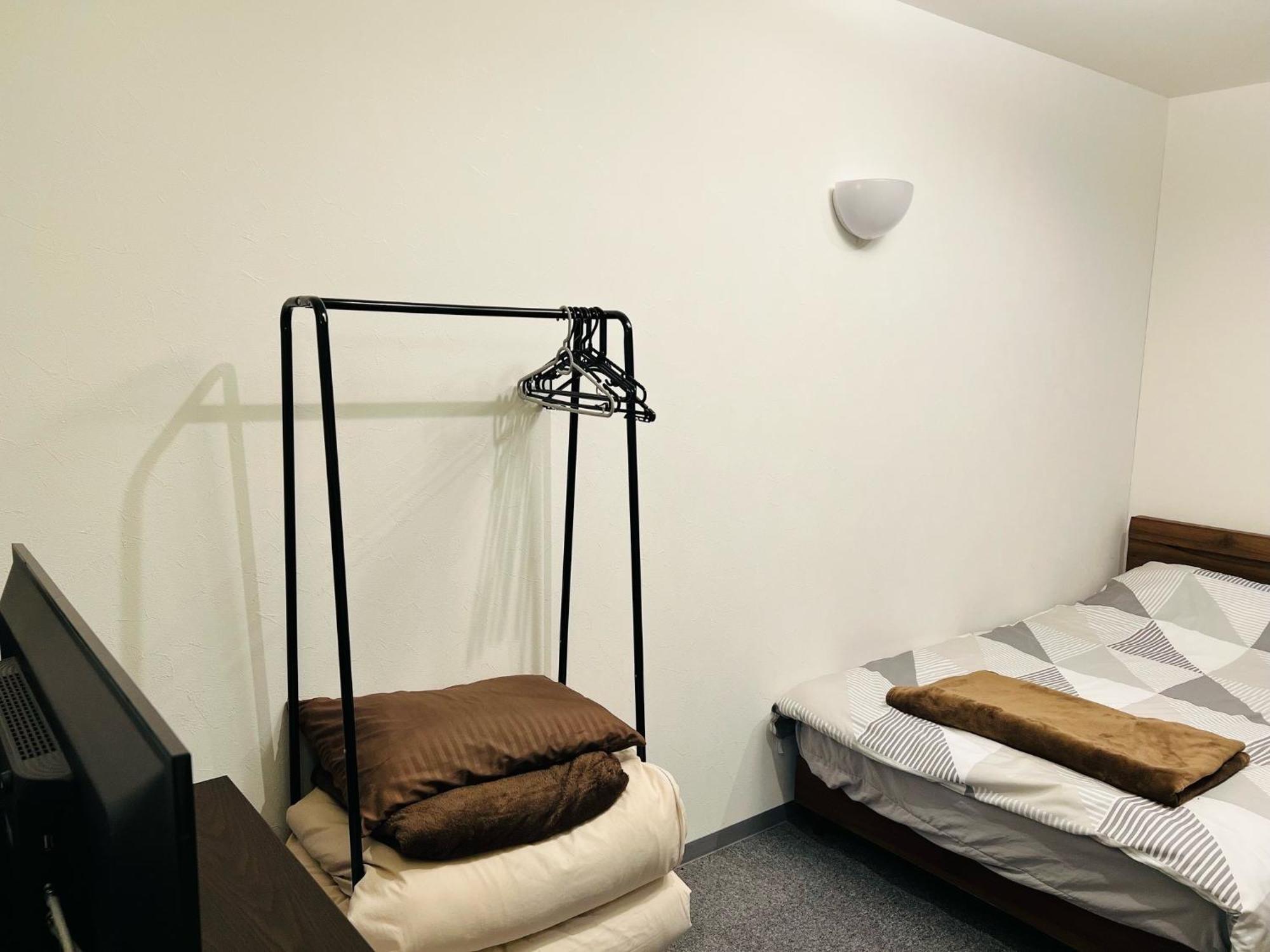 Hotel Leola - Vacation Stay 25772V Osaka Bagian luar foto